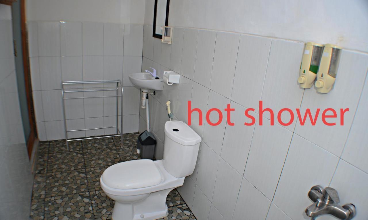The Rahayu Cottage Batununggul Екстериор снимка