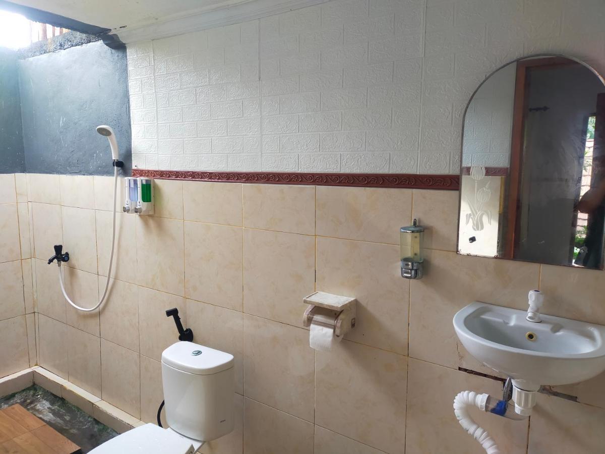 The Rahayu Cottage Batununggul Екстериор снимка