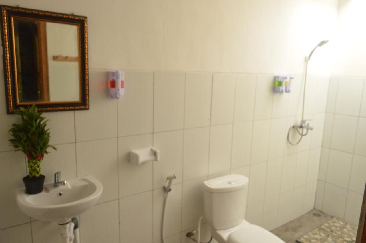 The Rahayu Cottage Batununggul Екстериор снимка