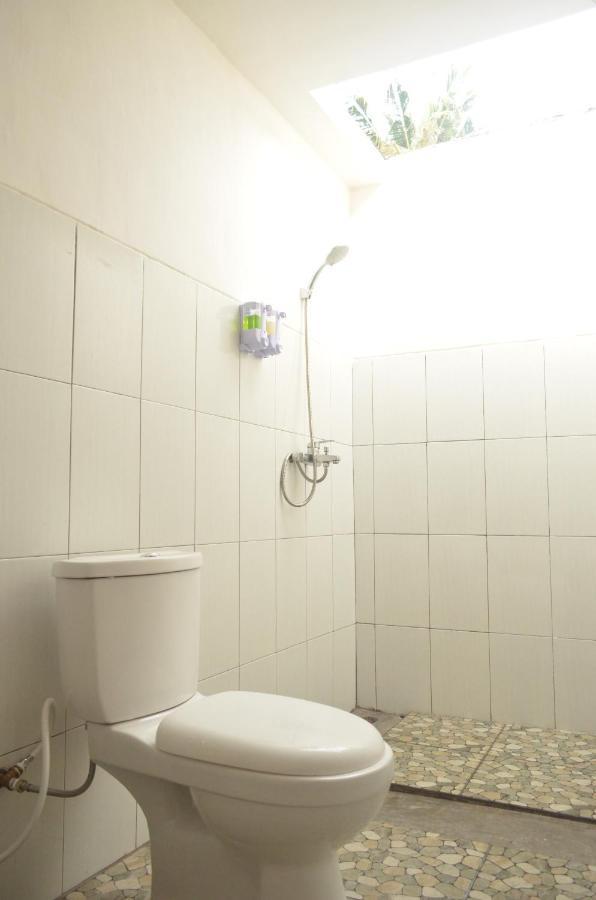 The Rahayu Cottage Batununggul Екстериор снимка