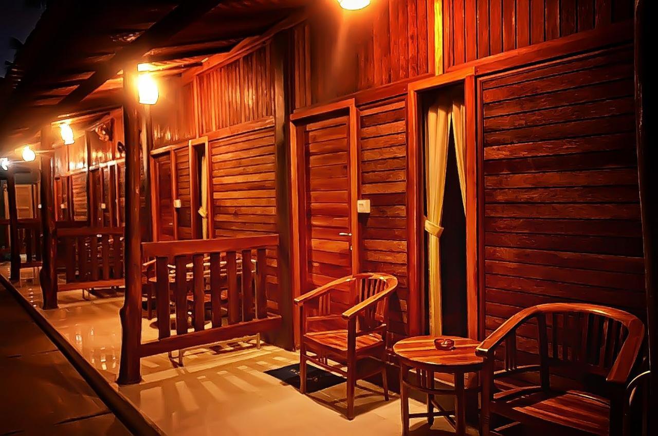 The Rahayu Cottage Batununggul Екстериор снимка
